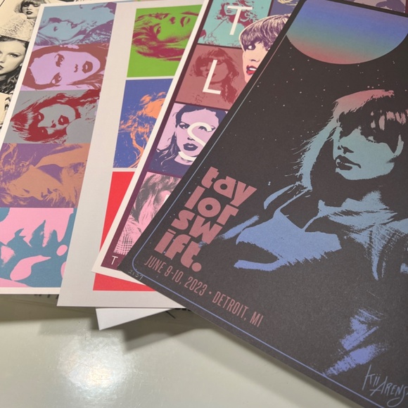 Taylor Swift Eras Tour VIP box and water bottle - Picture 10 of 10